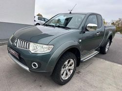 Grün Gebraucht 2010 Mitsubishi L200 Intense Abholung | 8.500 € (Fairer Preis)