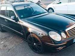 Schwarz Gebraucht 2007 Mercedes E320 Avantgarde Kombi | 4.999 € (Fairer Preis)