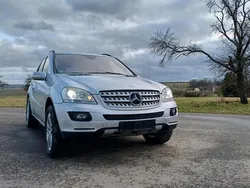 Silber Gebraucht 2007 Mercedes ML320 SUV | 8.500 €