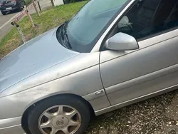 Grau Gebraucht 2001 Opel Omega Limousine | 850 € (Superpreis)