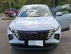 Weiß Gebraucht 2021 Hyundai Tucson Trend SUV | 25.500 € (Guter Preis)