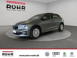 Graphitegraumetallic Gebraucht 2025 Skoda Fabia Selection Limousine | 20.600 € (Superpreis)