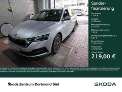 Silber Gebraucht 2022 Skoda Octavia Clever Kombi | 23.923 € (Guter Preis)