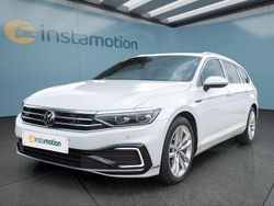 Weiß Gebraucht 2020 VW Passat Kombi | 24.199 € (Fairer Preis)