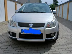 Silber Gebraucht 2009 Suzuki SX4 Limousine | 4.900 € (Guter Preis)