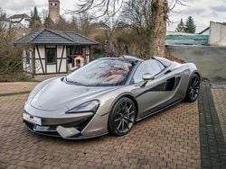 Grau Gebraucht 2018 McLaren 570S Cabrio | 147.900 € (Guter Preis)