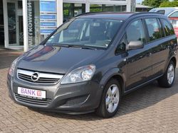 Grau Gebraucht 2012 Opel Zafira Family Van / Kleinbus | 4.490 € (Fairer Preis)