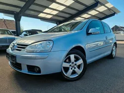 Silber Gebraucht 2008 VW Golf VI United Limousine | 3.400 € (Superpreis)