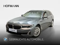 Bluestone metallic Gebraucht 2022 BMW 520 Luxury Line Kombi | 39.437 € (Fairer Preis)
