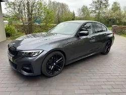Grau Gebraucht 2021 BMW 320 Gran Turismo M Sport Limousine | 36.500 €