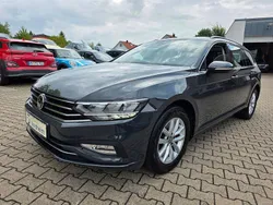 Grau Gebraucht 2021 VW Passat Business Kombi | 22.490 € (Fairer Preis)