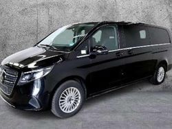 Obsidianschwarz metallic Gebraucht 2024 Mercedes V300 Avantgarde Van / Kleinbus | 70.890 € (Fairer Preis)