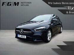 Kosmosschwarz Gebraucht 2024 Mercedes B200 AMG line Van / Kleinbus | 37.770 € (Etwas zu teuer)