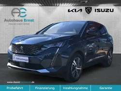 Blau Gebraucht 2022 Peugeot 3008 Allure SUV | 26.990 € (Etwas zu teuer)