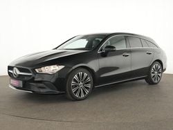 Nachtschwarz Gebraucht 2020 Mercedes CLA200 Shooting Brake Kombi | 23.755 € (Guter Preis)