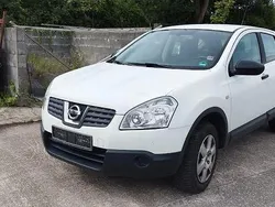 Weiß Gebraucht 2009 Nissan Qashqai Acenta SUV | 3.200 € (Fairer Preis)