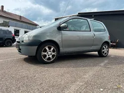 Blau Gebraucht 2003 Renault Twingo Kleinwagen | 350 € (Guter Preis)