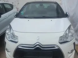Weiß Gebraucht 2012 Citroën DS3 So Chic Kleinwagen | 5.600 € (Fairer Preis)
