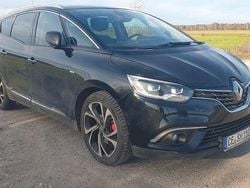 Schwarz Gebraucht 2017 Renault Grand Scénic IV Bose Edition Van / Kleinbus | 10.200 € (Superpreis)