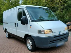 Weiß Gebraucht 2003 Fiat Ducato Van | 2.000 €