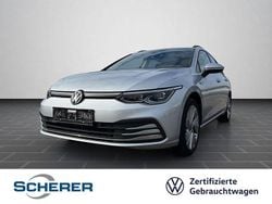 Reflexsilber metallic (metallic) Gebraucht 2022 VW Golf VIII Style Kombi | 20.580 € (Guter Preis)