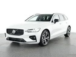 Weiß Gebraucht 2025 Volvo V60 Plus Kombi | 37.960 € (Fairer Preis)