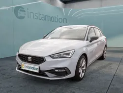 Weiß Gebraucht 2024 Seat Leon ST FR Kombi | 26.720 € (Fairer Preis)