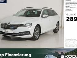 Weiss Gebraucht 2023 Skoda Superb Ambition Kombi | 28.480 € (Guter Preis)