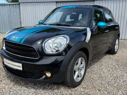 Absolute black Gebraucht 2016 Mini One Countryman SUV | 13.940 € (Teuer)
