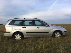 Silber Gebraucht 2003 Ford Focus Finesse Kombi | 550 € (Superpreis)