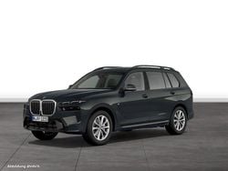 Grau Gebraucht 2025 BMW X7 M Sport SUV | 99.040 € (Superpreis)