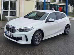 Weiß Gebraucht 2021 BMW 118 M Sport Kleinwagen | 26.000 € (Etwas zu teuer)