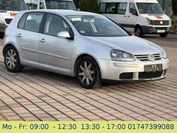 Silber Gebraucht 2004 VW Golf V Limousine | 1.999 €