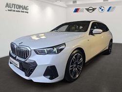Mineralweiß Gebraucht 2024 BMW 520 M Sport Kombi | 47.990 € (Guter Preis)