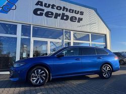 Blau Gebraucht 2024 VW Passat Business Kombi | 31.450 € (Fairer Preis)