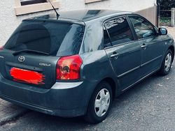 Grau Gebraucht 2004 Toyota Corolla Limousine | 5.700 €