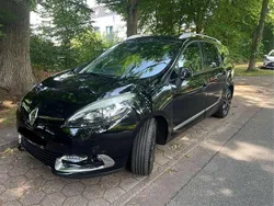 Gebraucht 2015 Renault Scénic III Bose Edition Van / Kleinbus | 7.500 € (Fairer Preis)