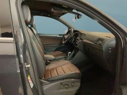 Grau Gebraucht 2021 VW Tiguan SUV | 28.249 € (Fairer Preis)