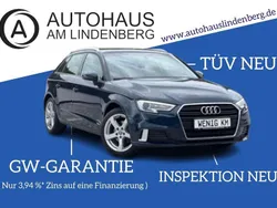 Cosmos blue, metallic Gebraucht 2017 Audi A3 Sportback Sport Limousine | 17.999 € (Fairer Preis)