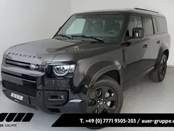 Schwarz Gebraucht 2025 Land Rover Defender SE Dynamic SUV | 116.059 €