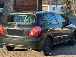 Schwarz Gebraucht 2004 Nissan Almera Kleinwagen | 850 € (Guter Preis)