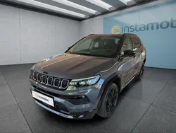 Grau Neu 2024 Jeep Compass SUV | 32.949 € (Teuer)