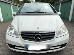 Weiß Gebraucht 2010 Mercedes A160 Kleinwagen | 1.500 € (Superpreis)