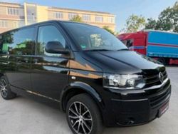 Schwarz Gebraucht 2013 VW T5 Van | 18.000 € (Etwas zu teuer)