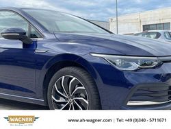 Atlantic blue (metallic) Gebraucht 2020 VW Golf VIII Style Limousine | 21.699 € (Superpreis)