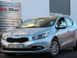 Silber Gebraucht 2013 Kia Ceed Limousine | 6.790 € (Fairer Preis)