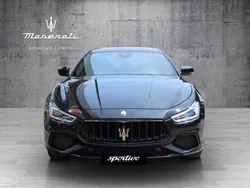 Grau Neu 2024 Maserati Ghibli Coupé | 119.544 €