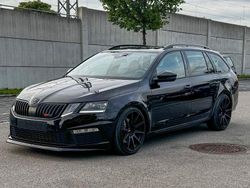 Schwarz Gebraucht 2017 Skoda Octavia RS Kombi | 20.999 €