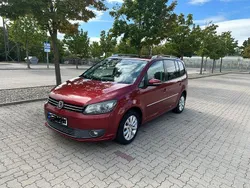 Rot Gebraucht 2010 VW Touran Highline Van / Kleinbus | 9.950 € (Etwas zu teuer)