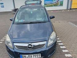 Blau Gebraucht 2008 Opel Zafira Sport Van / Kleinbus | 3.600 € (Fairer Preis)
